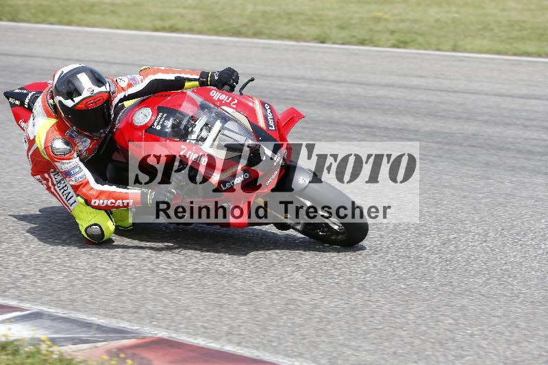 /27 12.06.2025 Ducati Schweiz Trackday Warmup  ADR/gruen-vert/1